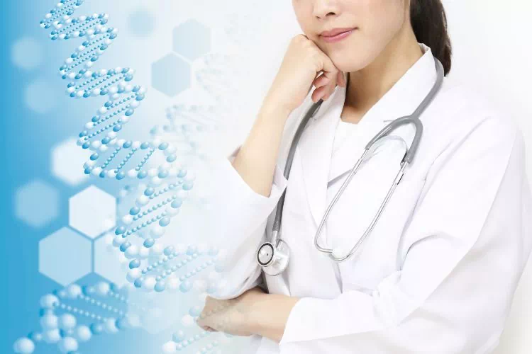 Médecin et représentation visuelle de l'ADN