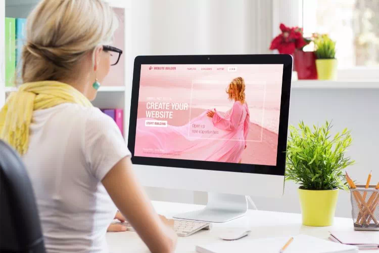 Site internet en train d'être créé avec un outil no code
