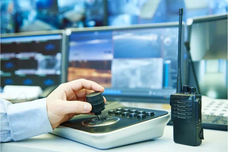 Salle de vidéo surveillance dans une entrepeise