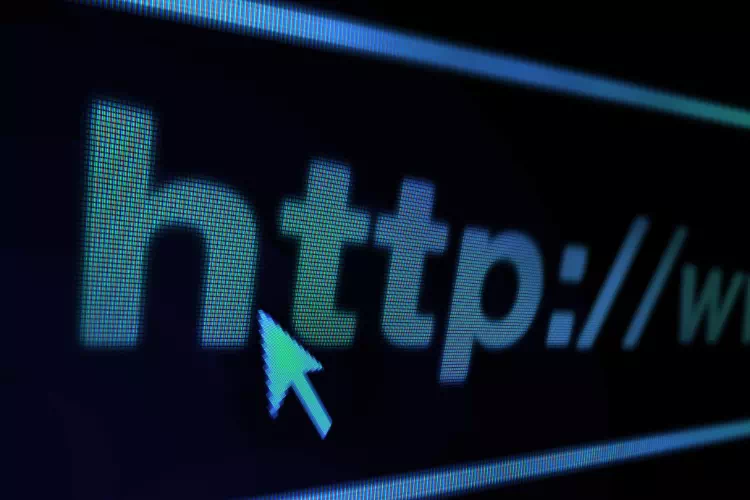 Barre de recherche pour accéder à une site Web